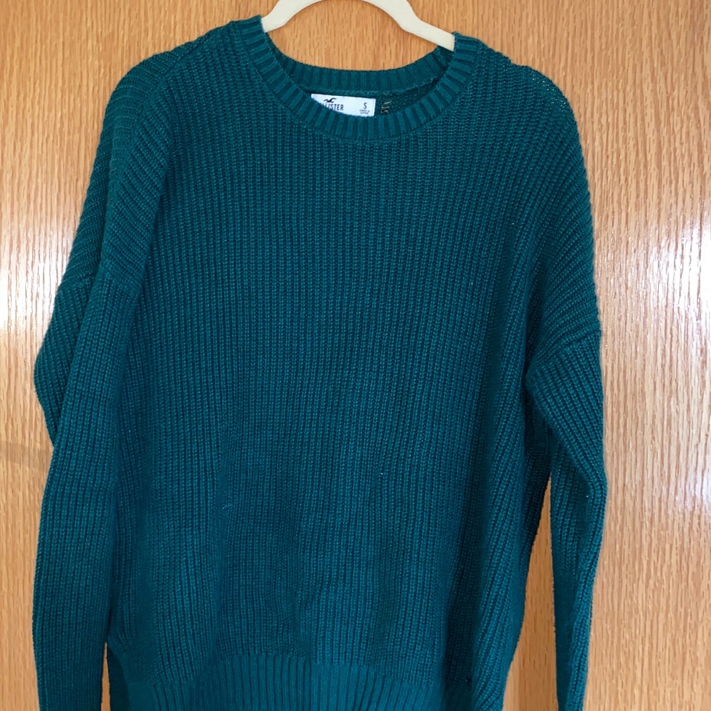 Hollister Green Sweater